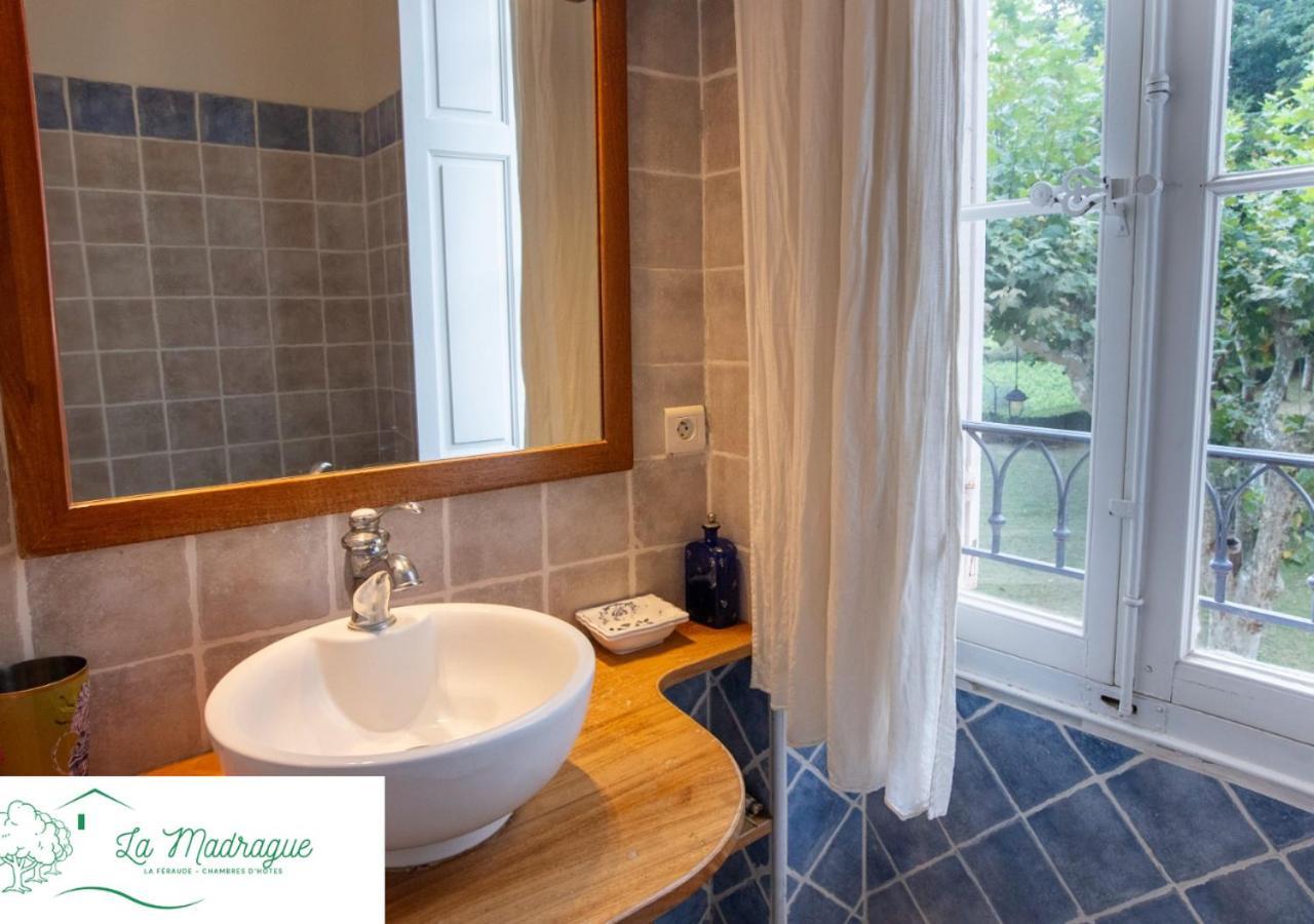 Bed and Breakfast La Feraude - Pays D'Aix En Provence Gardanne Exterior foto